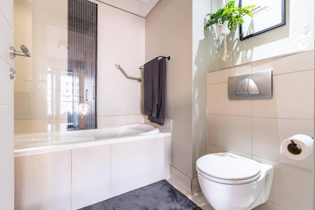 Modern Oasis In Appartement Le Cap